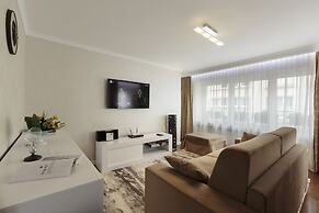 The Queen Luxury Apartments Villa Vinicia