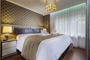 The Queen Luxury Apartments Villa Vinicia