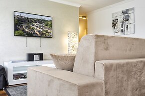 The Queen Luxury Apartments Villa Vinicia