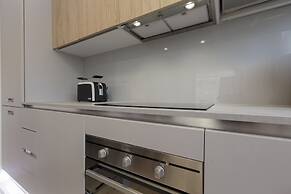 The Queen Luxury Apartments Villa Vinicia