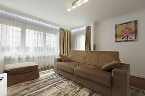 The Queen Luxury Apartments Villa Vinicia