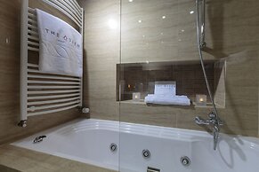 The Queen Luxury Apartments Villa Vinicia