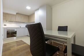 The Queen Luxury Apartments Villa Vinicia