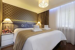 The Queen Luxury Apartments Villa Vinicia