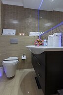 The Queen Luxury Apartments Villa Vinicia