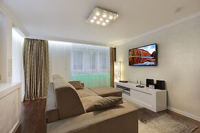 The Queen Luxury Apartments Villa Vinicia