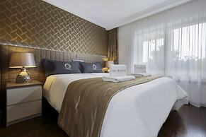 The Queen Luxury Apartments Villa Vinicia