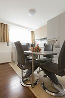 The Queen Luxury Apartments Villa Vinicia