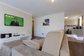 The Queen Luxury Apartments Villa Vinicia