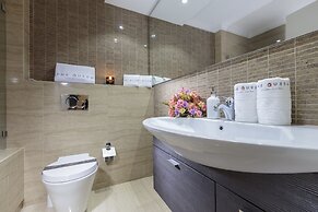 The Queen Luxury Apartments Villa Vinicia