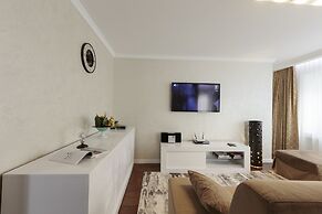 The Queen Luxury Apartments Villa Vinicia