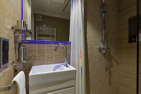 The Queen Luxury Apartments Villa Vinicia