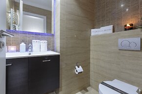 The Queen Luxury Apartments Villa Vinicia