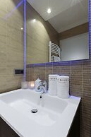 The Queen Luxury Apartments Villa Vinicia