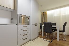 The Queen Luxury Apartments Villa Vinicia