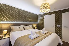 The Queen Luxury Apartments Villa Vinicia