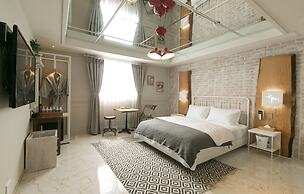 February Hotel Songdo Amnam