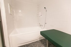 February Hotel Songdo Amnam