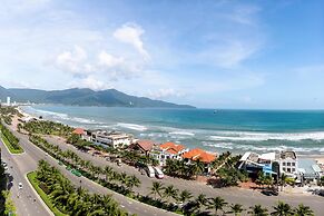 Lunar Hotel Danang