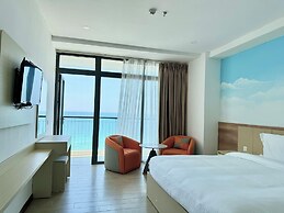 Lunar Hotel Danang