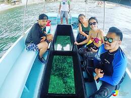 Camp Netanya Resort & Spa