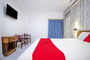 RedDoorz Plus near RS Hasan Sadikin