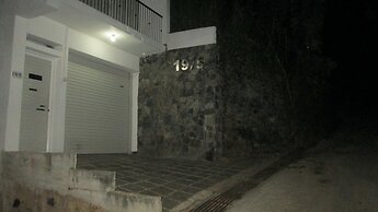 Kandy Holiday Residence