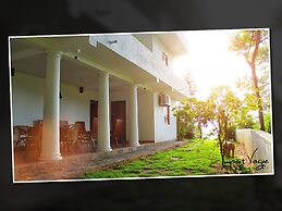 Kandy Holiday Residence