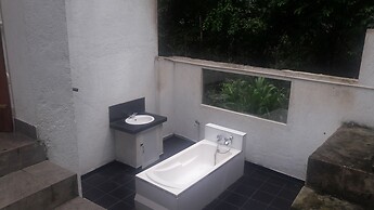 Kandy Holiday Residence