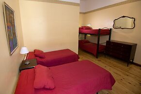 Milhouse Hostel Hipo