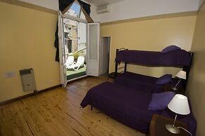 Milhouse Hostel Hipo