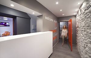 Sleeperdorm - Hostel