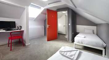 Sleeperdorm - Hostel