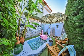Palas Alacati - Adults Only