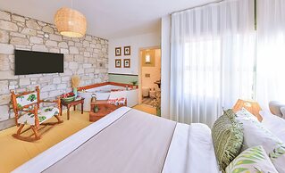 Palas Alacati - Adults Only
