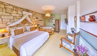 Palas Alacati - Adults Only