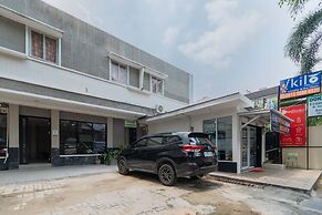 RedDoorz @ Tondano Benhil