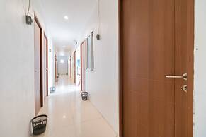 RedDoorz @ Tondano Benhil