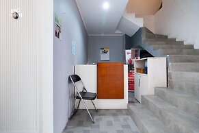 RedDoorz @ Tondano Benhil