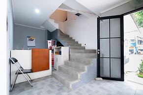 RedDoorz @ Tondano Benhil