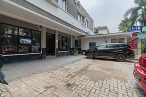 RedDoorz @ Tondano Benhil