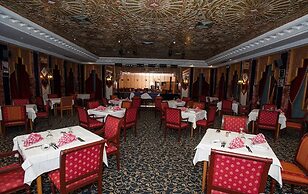 Hotel Riviera - Family Only