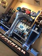 The Lodge At Perth Racecourse