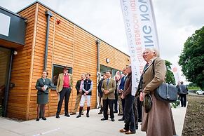 The Lodge At Perth Racecourse