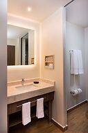 Hampton Inn & Suites by Hilton Salamanca Bajio