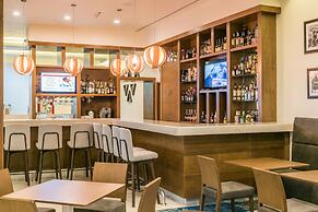 Hampton Inn & Suites by Hilton Salamanca Bajio