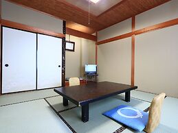 Toushijima Onsen Suzunami