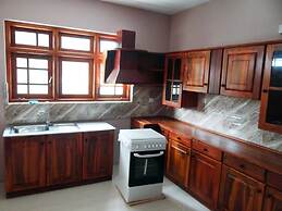 Dilray Villa