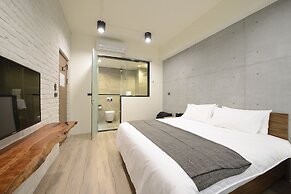 Sun Moon Inn