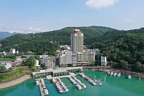 Sun Moon Inn